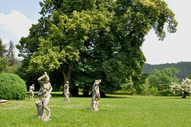 Zámecký park ve Valči | © NPÚ, Helena Heckelová